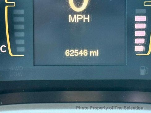 Used 2017 Jeep Cherokee Sport image 26