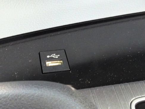 Certified 2026 Toyota Sienna LE FWD image 21