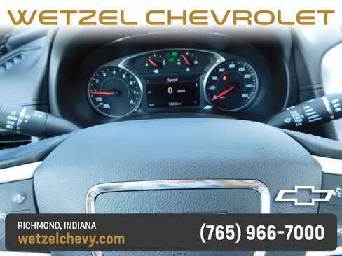 Used 2024 GMC Terrain SLT w/ Tech Package AWD/4WD image 34