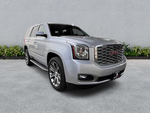 Used 2019 GMC Yukon Denali w/ Open Road Package AWD/4WD image 4