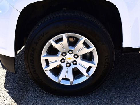 Used 2022 Chevrolet Colorado LT w/ Fleet Safety Package RWD image 6