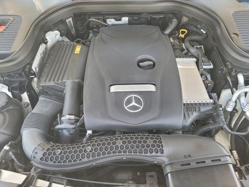 Used 2019 Mercedes-Benz GLC 300 4MATIC image 20