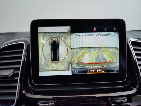 Used 2016 Mercedes-Benz GLE 400 4MATIC w/ Parking Assist Package image 21