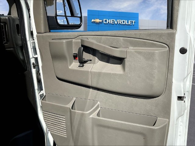 Certified 2020 Chevrolet Express 3500 LT w/ LT Preferred Equipment Group RWD image 30