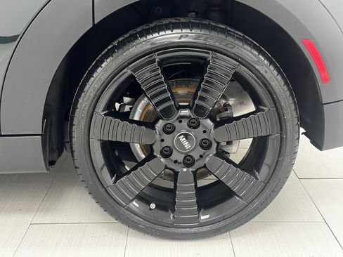 Used 2023 MINI Cooper S w/ MINI Resolute Edition image 38