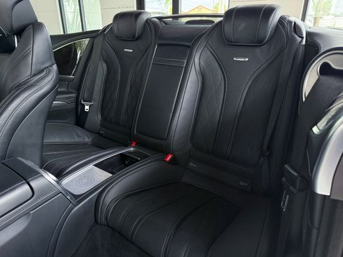 Used 2017 Mercedes-Benz S 65 AMG Cabriolet image 40