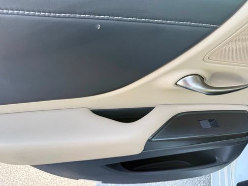 Used 2020 Lexus ES 350 w/ Premium Package FWD image 22
