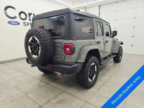 Used 2021 Jeep Wrangler Unlimited Sahara w/ Cold Weather Group AWD/4WD image 6