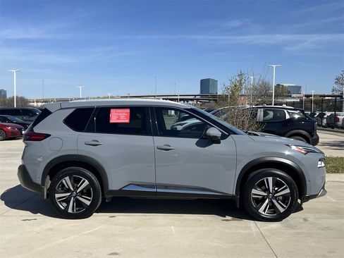 Certified 2023 Nissan Rogue Platinum w/ Platinum Premium Package image 3