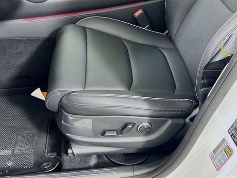 New 2026 Genesis GV70 2.5T Advanced image 21