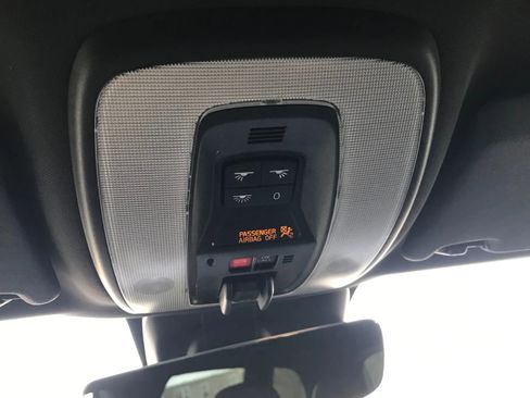 Used 2016 Volvo XC60 T5 Premier w/ Proximity Package image 28