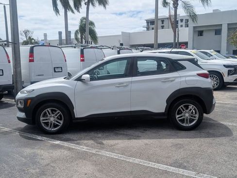 Used 2019 Hyundai Kona SE image 4
