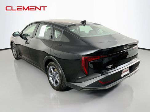 Used 2025 Kia K4 FWD image 8