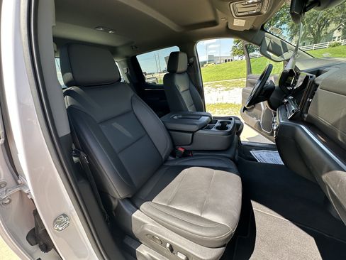 Used 2026 GMC Sierra 1500 SLT AWD/4WD image 40