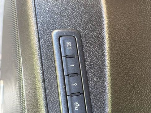 Used 2016 Chevrolet Tahoe LT w/ Luxury Package AWD/4WD image 13
