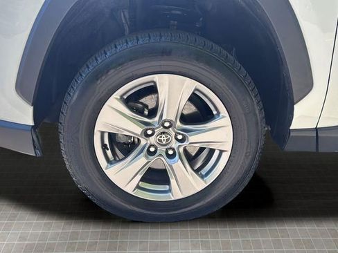 Used 2023 Toyota RAV4 XLE FWD image 25