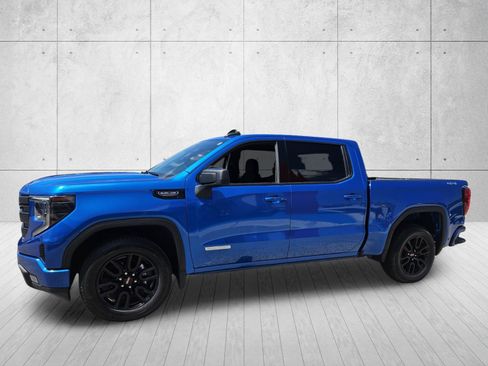 Used 2023 GMC Sierra 1500 Elevation AWD/4WD image 3