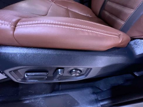 Used 2025 Toyota Tundra 1794 Edition image 13