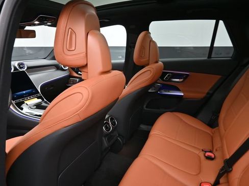 New 2026 Mercedes-Benz GLC 300 image 23