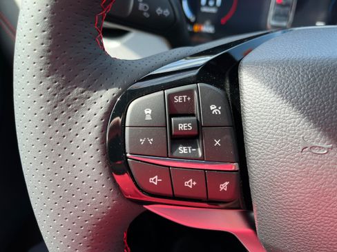 New 2027 Ford Explorer ST-Line AWD/4WD image 17