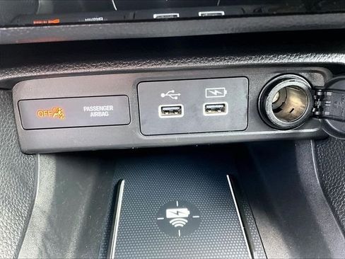 Used 2023 Honda Civic Touring image 28