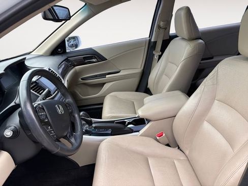 Used 2016 Honda Accord EX-L image 9
