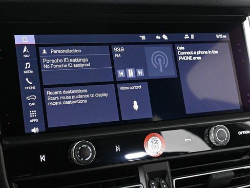 Certified 2026 Porsche Macan AWD/4WD image 13