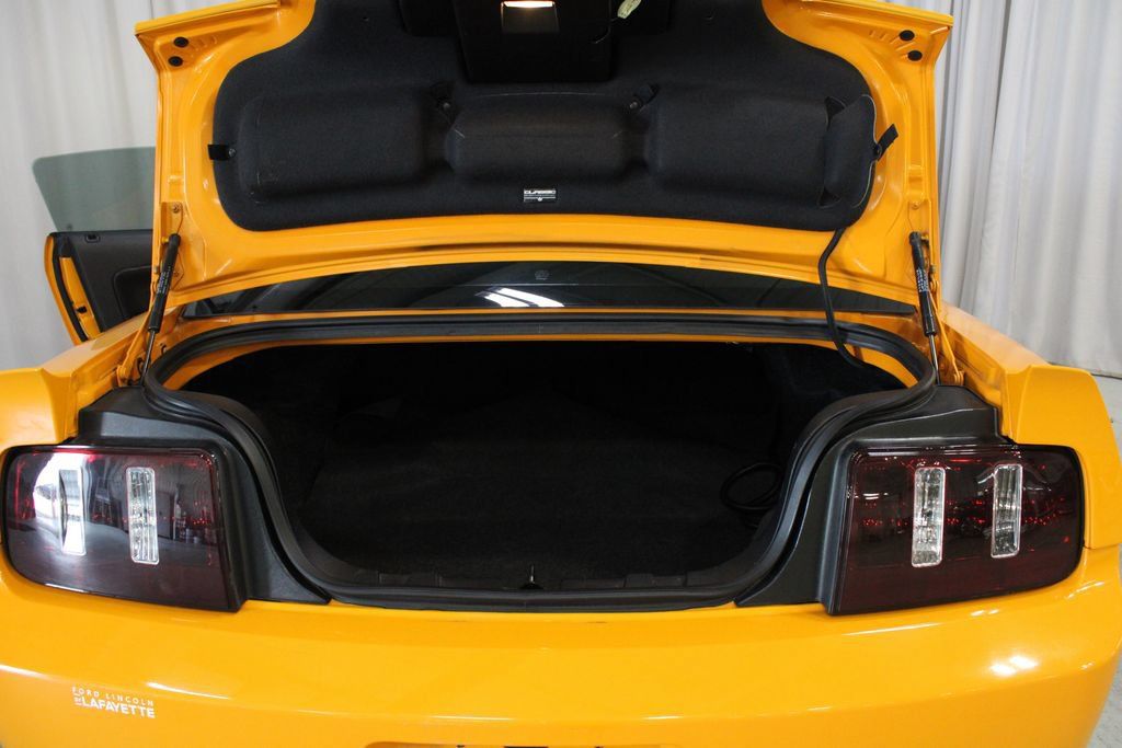 Used 2007 Ford Mustang GT RWD image 28