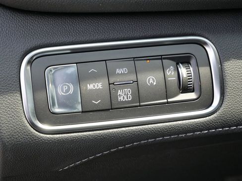 New 2026 Buick Enclave Avenir w/ Super Cruise Package AWD/4WD image 46