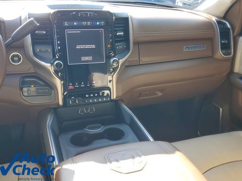 Used 2023 RAM 3500 Laramie AWD/4WD image 17