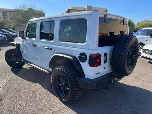 Used 2018 Jeep Wrangler Unlimited Sahara w/ Quick Order Package 24M Moab AWD/4WD image 30
