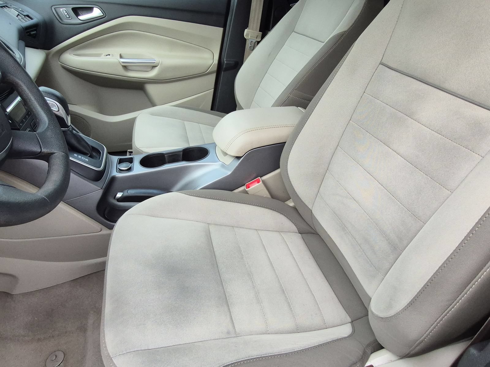 Used 2014 Ford Escape SE w/ Equipment Group 201A FWD image 17