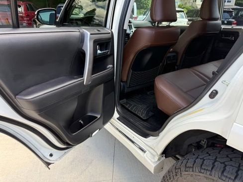 Used 2023 Toyota 4Runner Limited AWD/4WD image 52