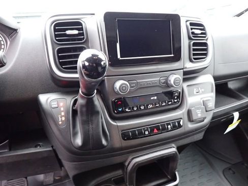 New 2026 RAM ProMaster 2500 w/ Quick Order Package 22G SLT image 18