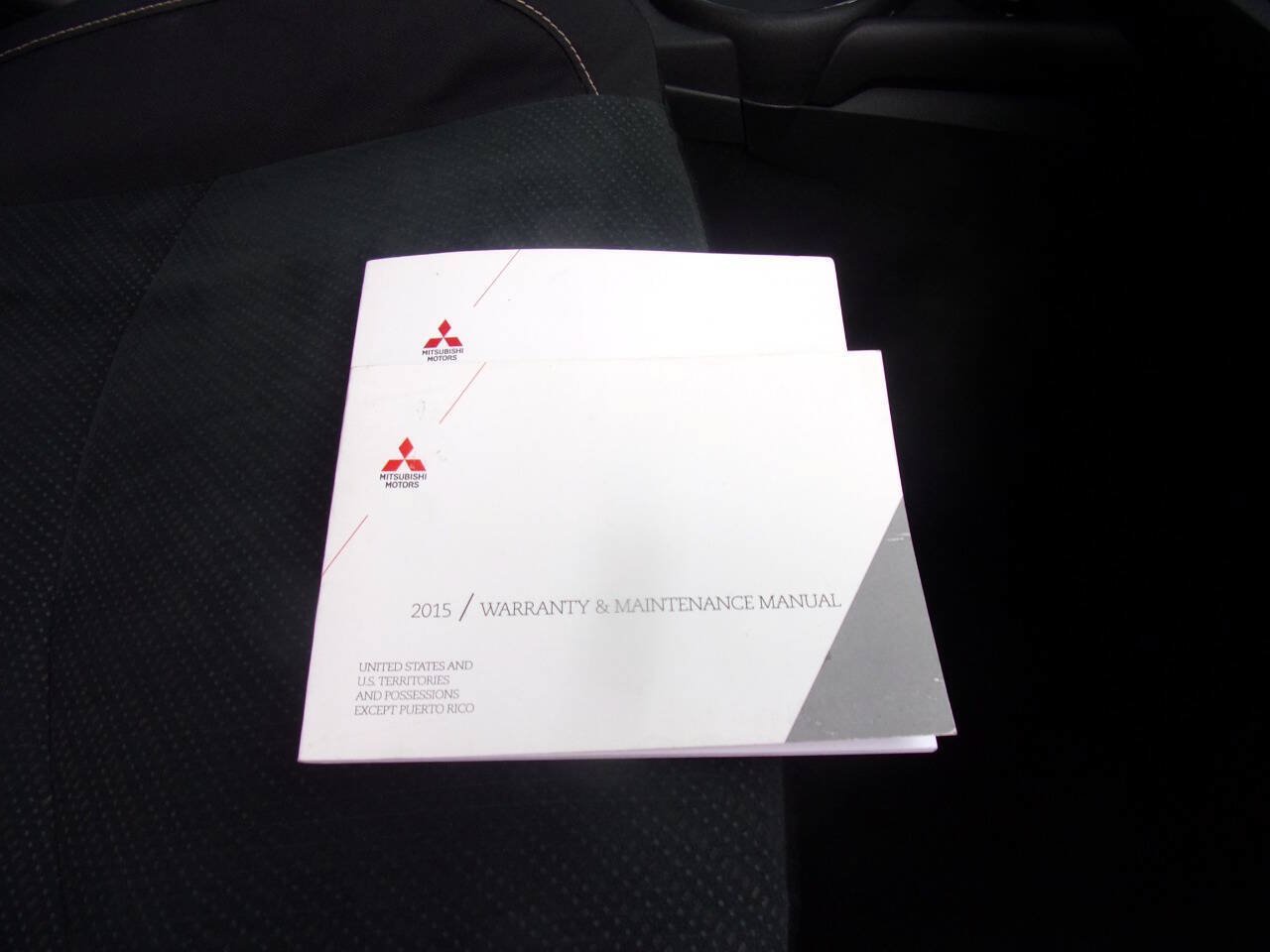 Used 2015 Mitsubishi Outlander Sport SE AWD/4WD image 13
