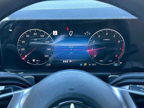 New 2026 Mercedes-Benz GLB 250 4MATIC image 24