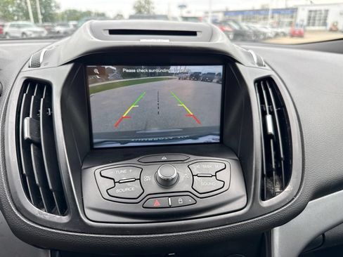 Used 2014 Ford Escape SE w/ Equipment Group 201A AWD/4WD image 11