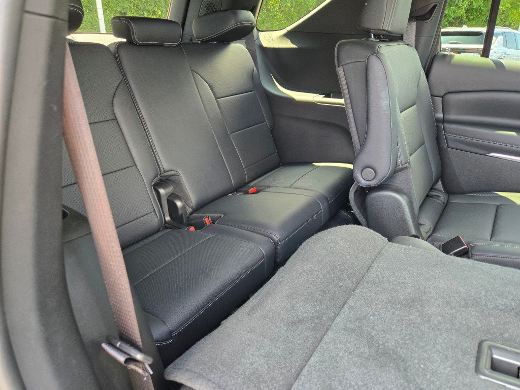 Certified 2026 Chevrolet Traverse LT AWD/4WD image 12