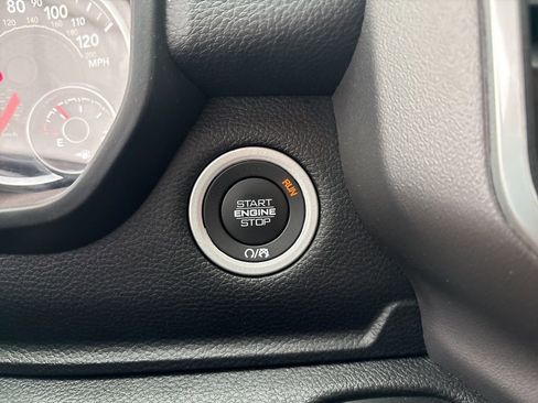 Used 2022 RAM 1500 Big Horn image 25