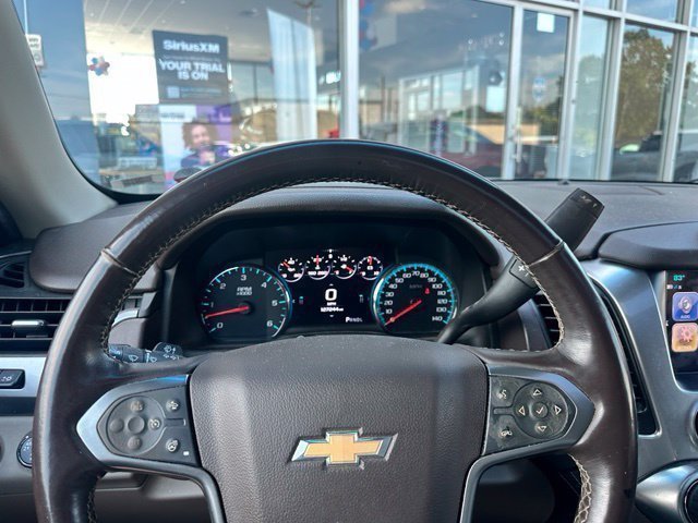 Used 2018 Chevrolet Suburban Premier AWD/4WD image 22