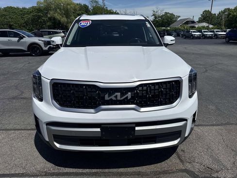 Used 2023 Kia Telluride EX w/ EX Captain's Chair Package AWD/4WD image 10