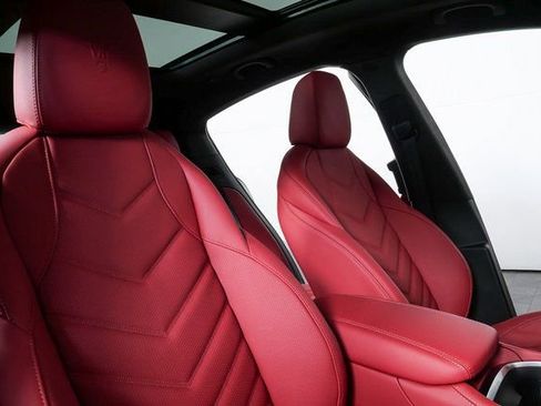 New 2026 Maserati Grecale Trofeo image 23