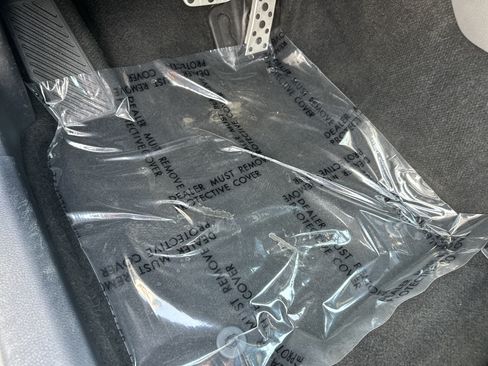 Certified 2025 Toyota Camry SE FWD image 17