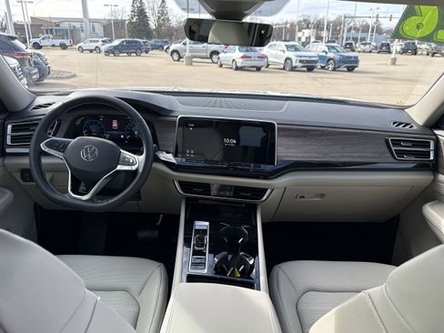 New 2026 Volkswagen Atlas SEL AWD/4WD image 10