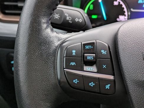 Used 2022 Ford Maverick Lariat w/ Lariat Luxury Package image 29