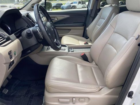 Used 2022 Honda Ridgeline RTL image 12