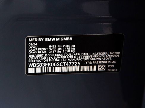 Certified 2025 BMW M5 w/ Carbon Package image 43