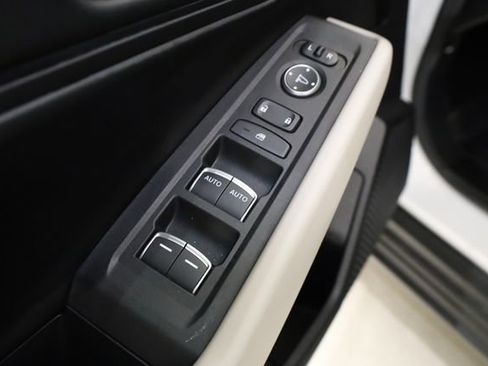 Used 2024 Honda Accord EX image 14