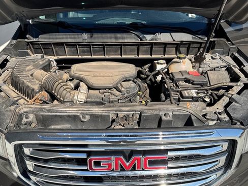 Used 2019 GMC Acadia SLT image 19