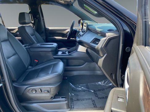 Used 2024 Chevrolet Tahoe LT RWD image 15